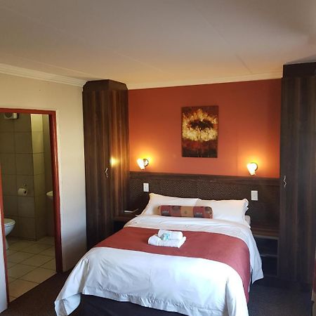 Be My Guest Hotel Conference Sasolburg Экстерьер фото