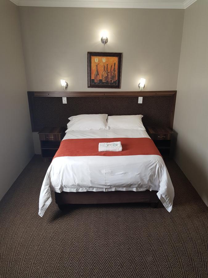 Be My Guest Hotel Conference Sasolburg Экстерьер фото